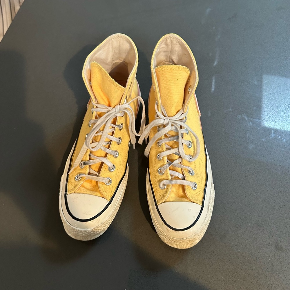Chuck Taylor All Star            Lift Platform Canvas Yellow High-Top Sneakers
